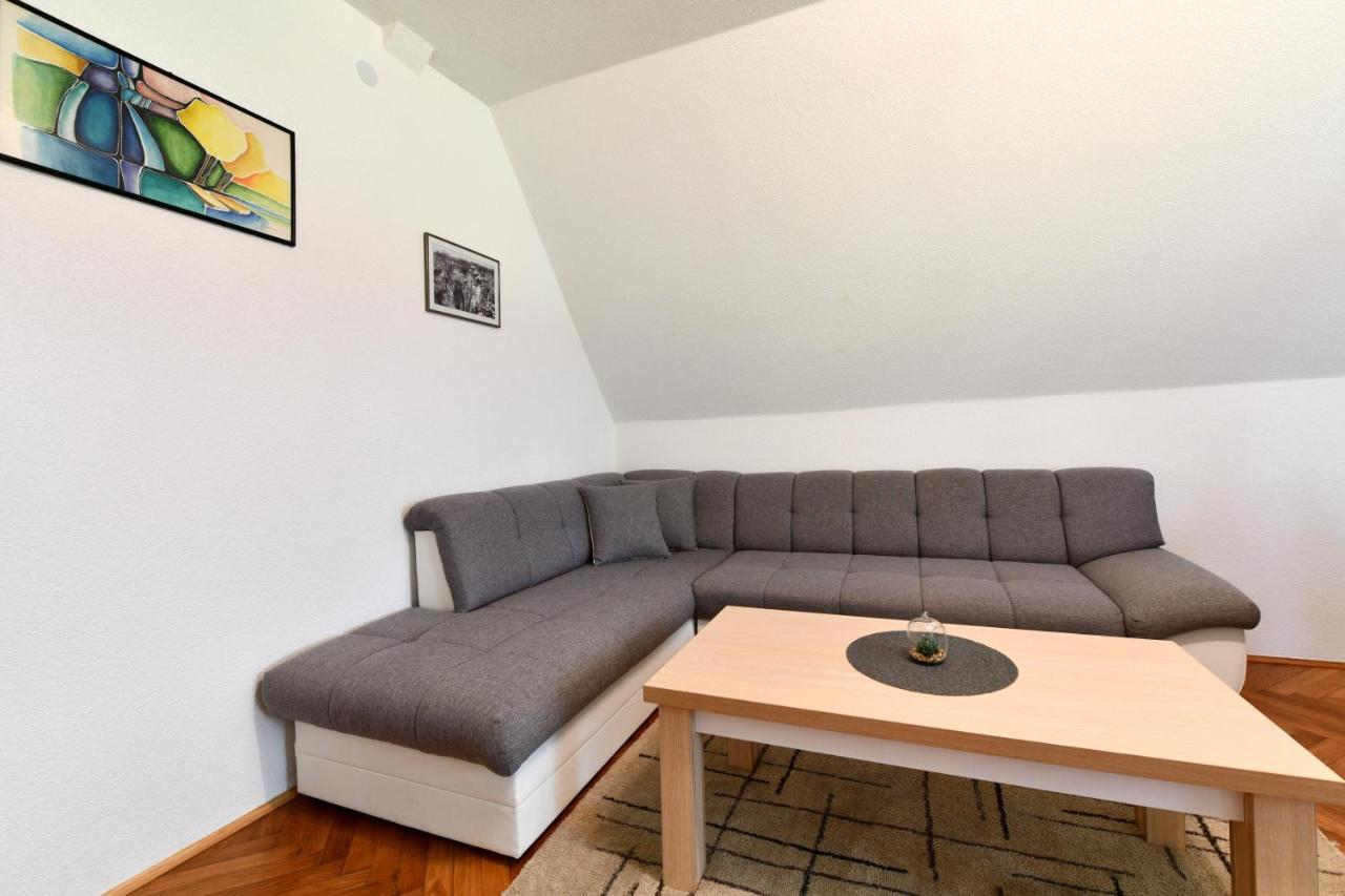Apartman Petra Plitvička Jezera Zewnętrze zdjęcie