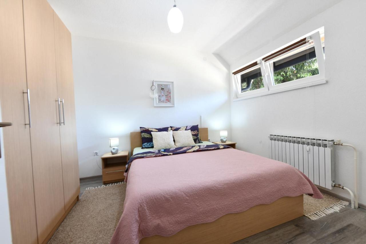 Apartman Petra Plitvička Jezera Zewnętrze zdjęcie