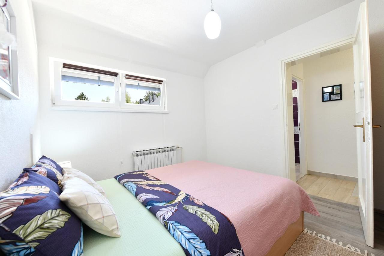 Apartman Petra Plitvička Jezera Zewnętrze zdjęcie