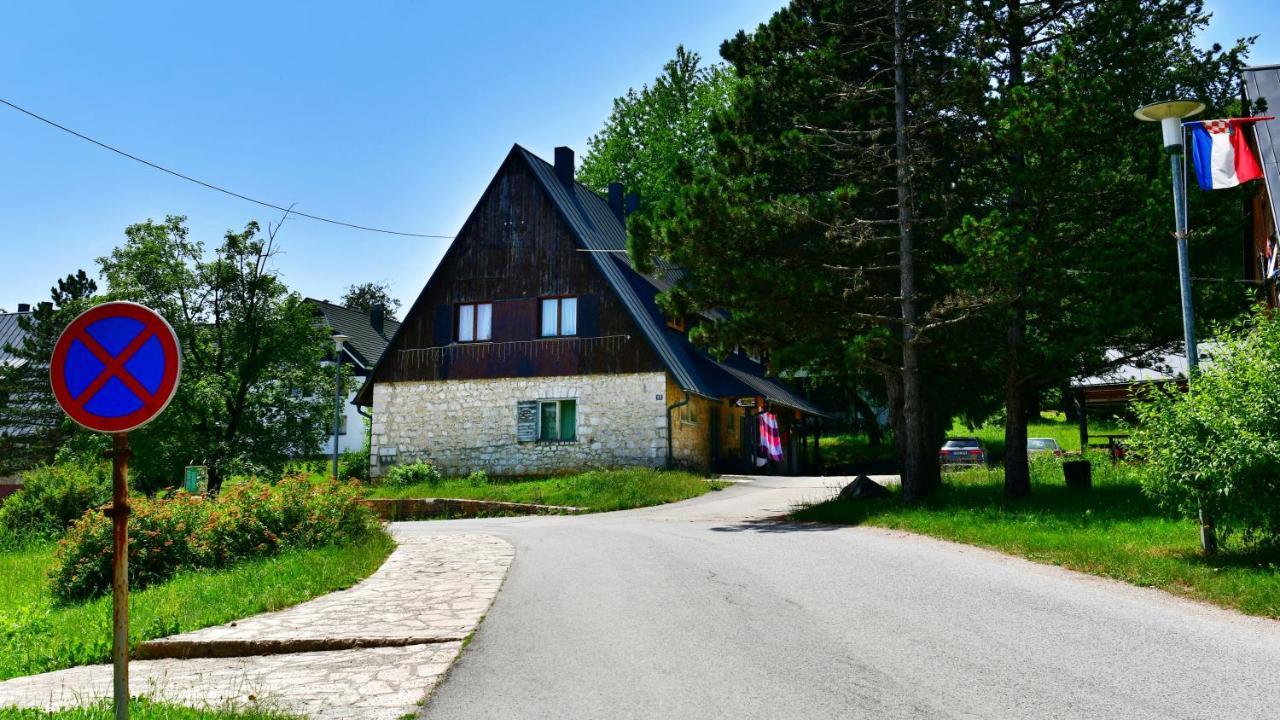 Apartman Petra Plitvička Jezera Zewnętrze zdjęcie